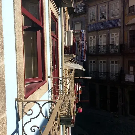 Guest house Loft Taipas 2*
