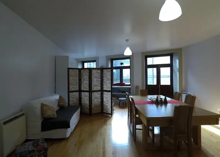 Loft Taipas 4* بورتو